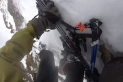 「おああぁ！」雪山登山で滑落してしまった男性のGoPro映像。