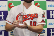 広島マクブルーム、7月度『スカパー！サヨナラ賞』初受賞！巨人平内からサヨナラ2ランホームラン
