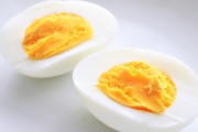 【画像】黄身がムチムチの濃い茹で卵の作り方