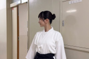 【乃木坂46】池田瑛紗ちゃん、まとめ髪で袴姿のオフショット公開！🌸42ndシングルヒット祈願「一発勝負！書道パフォーマンス」生配信ほか🗻【画像あり📷】