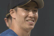 【vsオリックス】日ハム斎藤佑樹、ラスト登板後にベンチで号泣　勝負の7球で四球…栗山監督の労いに