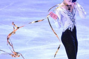 【速報】銀テが羽生結弦の装飾品に成り上がろうとしてるってマジ！？ガチムチ海外勢の中で一人だけファンタジー空間は反則級！
