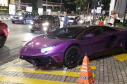 【動画】GACKTさん、マレーシアでド派手な紫ランボルギーニに乗ってるところをyoutuberに撮られるｗｗｗｗｗｗｗｗｗ