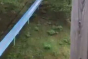 【悲報】男さん、滑り台に殺されるｗｗｗｗｗｗｗｗｗｗｗｗ