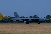 米軍のB-52H戦略爆撃機が韓国空軍基地に初着陸へ、航空ショーに参加も…北朝鮮の反発必至！