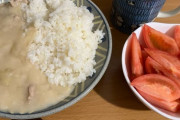 年収650万円の俺氏の昼食（※画像あり）