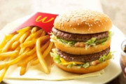 【強すぎ】マクドナルド、全店舗の売上・営業利益で過去最高を記録！