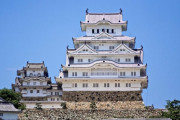韓国人「日本の姫路城、外国人観光客だけ4倍以上の値上げ（約4700円）を検討へ・・・」→「あれでも行く人間が多いから」「天守閣があそこだけってわけでもないし、むしろ彦根城に行くようだ」