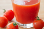 【米コーネル大学研究】トマトジュースは人々の健康に害を及ぼす可能性のある腸内細菌を取り除くことができる