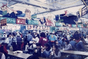 【画像】50年前のイオンのフードコートｗｗｗｗｗｗ