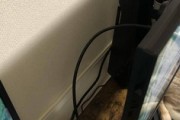 【悲報】ゲーミングモニター買ったけど思ったよりスタンドが邪魔