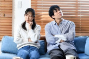 【悲報】彼女｢私、実は28歳じゃなくて34歳なの……｣ワイ｢実はワイも年収800万やなくて300万なんや｣→結果