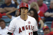 【悲報】大谷翔平さん、左膝手術で今シーズン終了