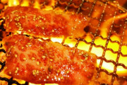 【焼肉店の倒産】過去最少から一転増加！大手の参入加速で競争激しく。あれ肉焼くだけだしな