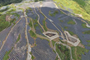 【朗報】熊本の山、ソーラーパネルで埋め尽くされる
