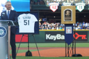 【マリナーズ】イチロー「51」永久欠番　26年には銅像設置