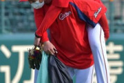 カープ大瀬良にアクシデント…　練習中永川コーチに背負われロッカーへ　明日の先発も回避　遠藤が予告先発
