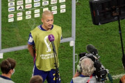 【W杯】泣く前田大然を慰める…クロアチアの“仲良し”選手が話題 「感動的だ」