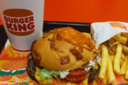 ワイ、人生初の「バーガーキング」を食べた結果ｗｗｗｗｗ