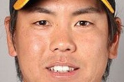 阪神・梅野が来季国内ＦＡ権行使に含み「いろんなところで考える」１・１億円で更改