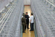 北朝鮮、ウラン濃縮施設を初公開…視察の金正恩総書記「ここは見ているだけで元気が出る」！