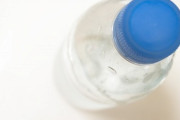 友達「俺ボクシングやってるからさあｗ」ワイ「ふーん(水を掛ける)」ﾊﾞｼｬｯ!