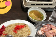 【画像】近所の飯屋の焼鳥チャーハン定食(750円)、ガチでうまそうｗｗｗ