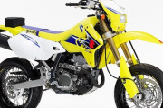 DR-Z400smとかいうバイク欲しい