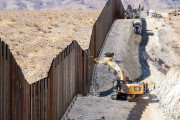 バイデン米政権、メキシコ国境の壁を完成させることを承認！
