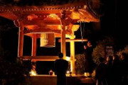 住民「除夜の鐘うるさい」裁判所「鳴らしたいなら100万円の防音パネルつけろ！」お寺「やめるわ」