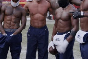 【画像】NFL選手の筋肉ｗｗｗｗ