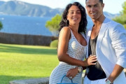 C・ロナウド、パートナーのジョージナさんが双子妊娠！6児のパパに