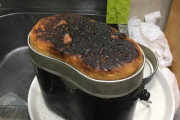 ニートが飯盒でパン作ったｗｗｗｗｗｗｗｗｗｗ