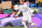 スイスで躍動するのは川辺駿だけじゃない　ローザンヌでポジションを掴んだ21歳MF鈴木冬一の現在地