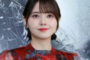 【悲報】鬼頭明里さんの顔、なんか違う