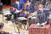 菅首相、Goto予算1兆円の撤回を拒む「再開に備え」