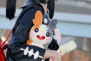 【画像】｢ポケモンのコスプレしてみた｣ﾊﾟｼｬwwwwwwwww→20万いいね?