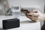 スマホに繋げるスピーカーでオススメある？