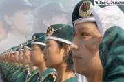 【画像】世界一美しいと言われる中国軍の行進の訓練風景ｗｗｗｗ