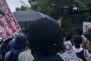 国会前の反高市デモ。ちいかわを政治利用  [9/20]
