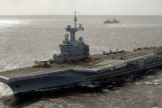大西洋を航行中のフランス海軍空母「シャルル・ドゴール」で乗組員約40人が新型コロナウイルスに感染か…船内で隔離措置！
