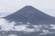 【富士山】山開きの日に遭難２件・・・