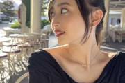彼女感満載！乃木坂・井上和“美デコルテ”黒コーデのディズニーソロSにファン大興奮「かわいすぎる！」