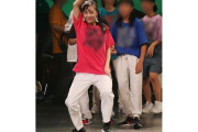 【悲報】佳子さま、ノリノリで踊ってる姿を盗撮される