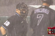 画像　ロッテvs楽天、試合開始直前に大雨で開始遅延…