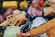 【画像あり】近所の弁当屋のバラエティ弁当(590円)ｗｗｗｗｗ