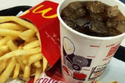 【話題】マクドナルドのコカコーラが“特別においしい”理由が判明！！