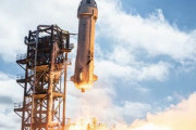 Amazon創業者のジェフベゾスさん､自社開発のロケットで今夜22時に宇宙へ
