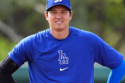 大谷翔平のドジャース第1号驚愕2ランに全米騒然！←「伝説の始まり」（海外の反応）