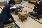豊島将之九段、初の弟子は16歳女子高生！  岩佐美帆子さんのご尊顔が公開される